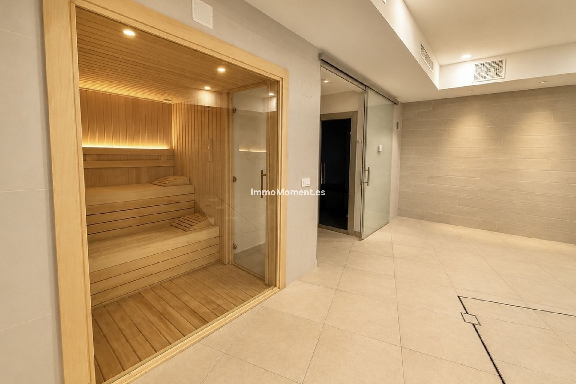 Resale - Apartment - Mijas - Calanova Golf