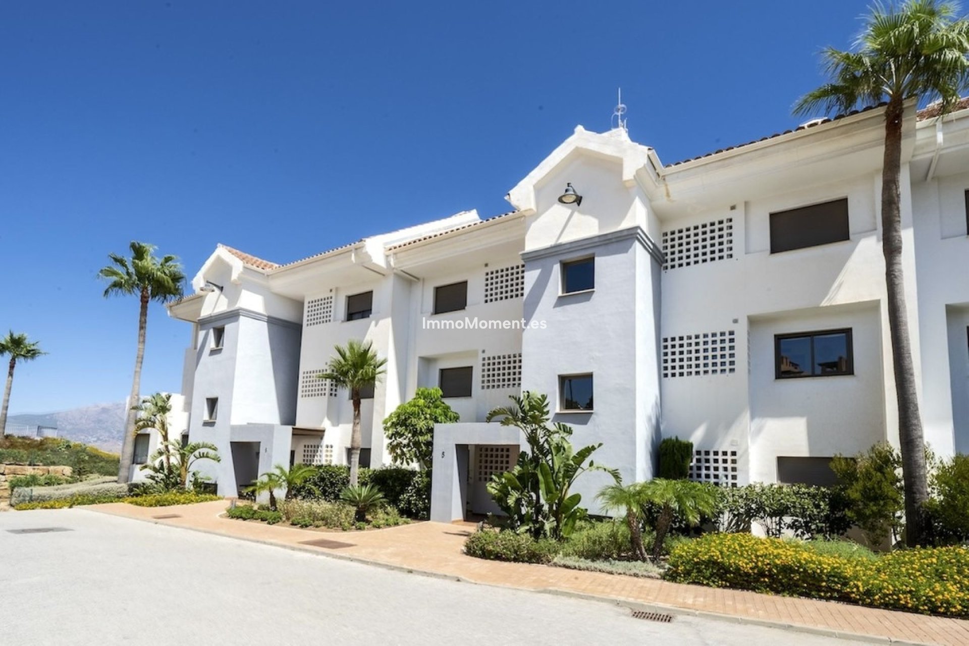 Resale - Apartment - Mijas - Calanova Golf