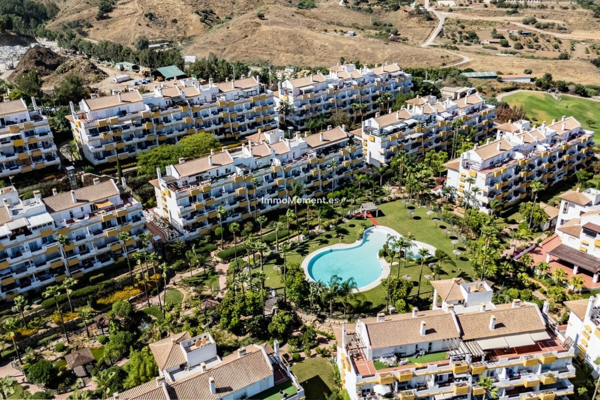 Resale - Apartment - Mijas - Calanova Golf