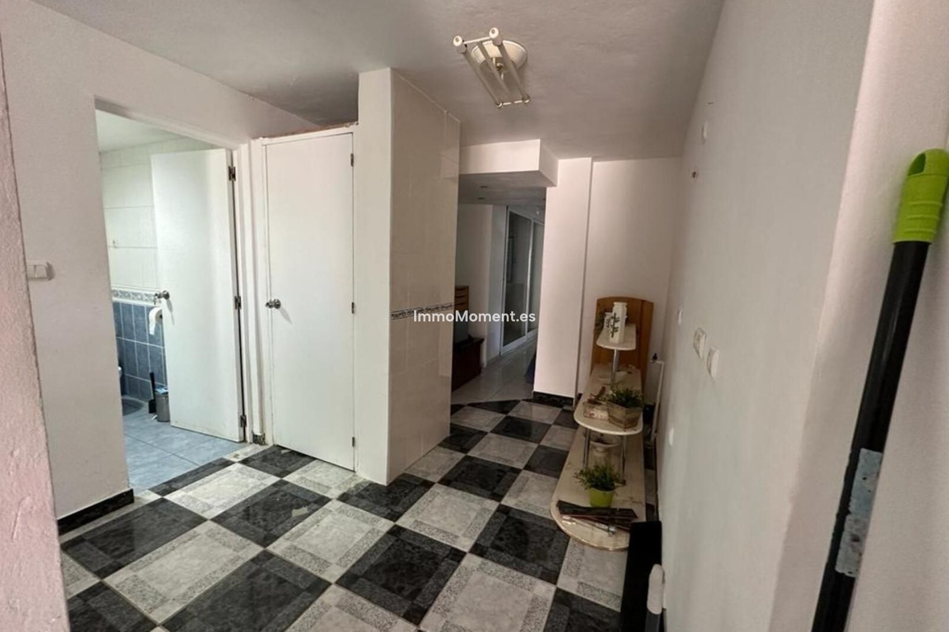 Resale - Apartment - Mijas Costa - Calahonda