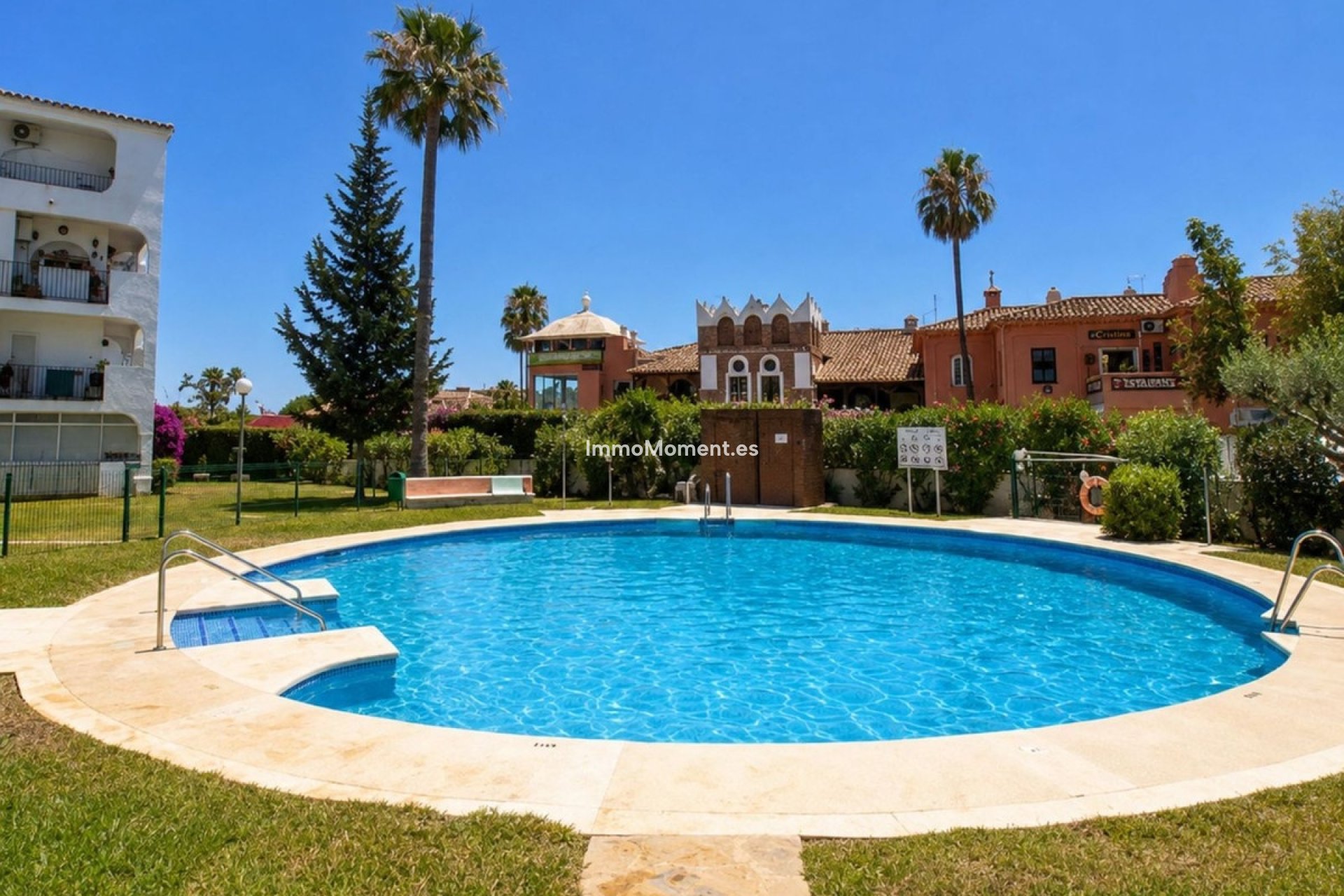 Resale - Apartment - Mijas Costa - Calahonda