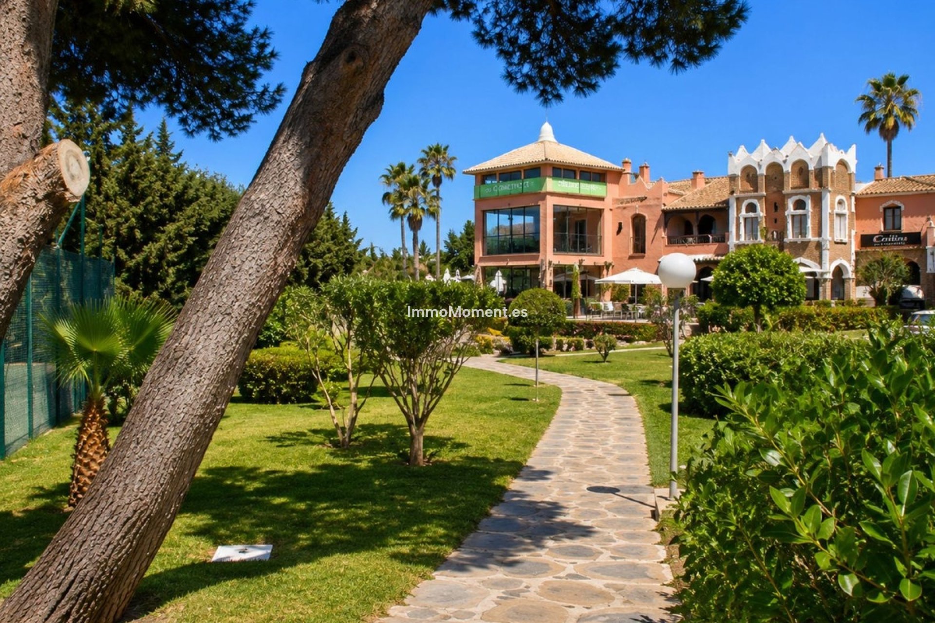 Resale - Apartment - Mijas Costa - Calahonda