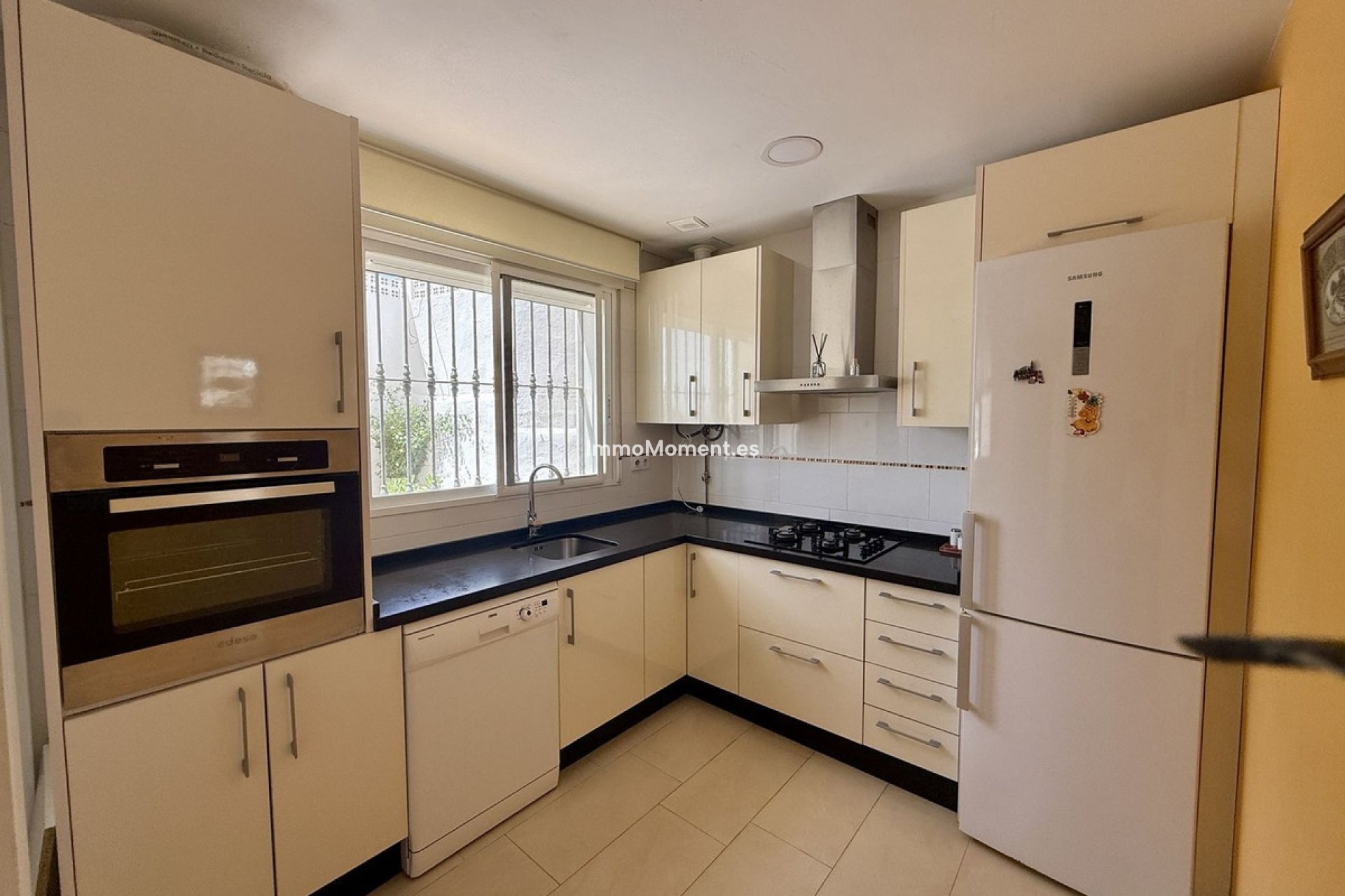 Resale - Apartment - Mijas Costa - Calahonda