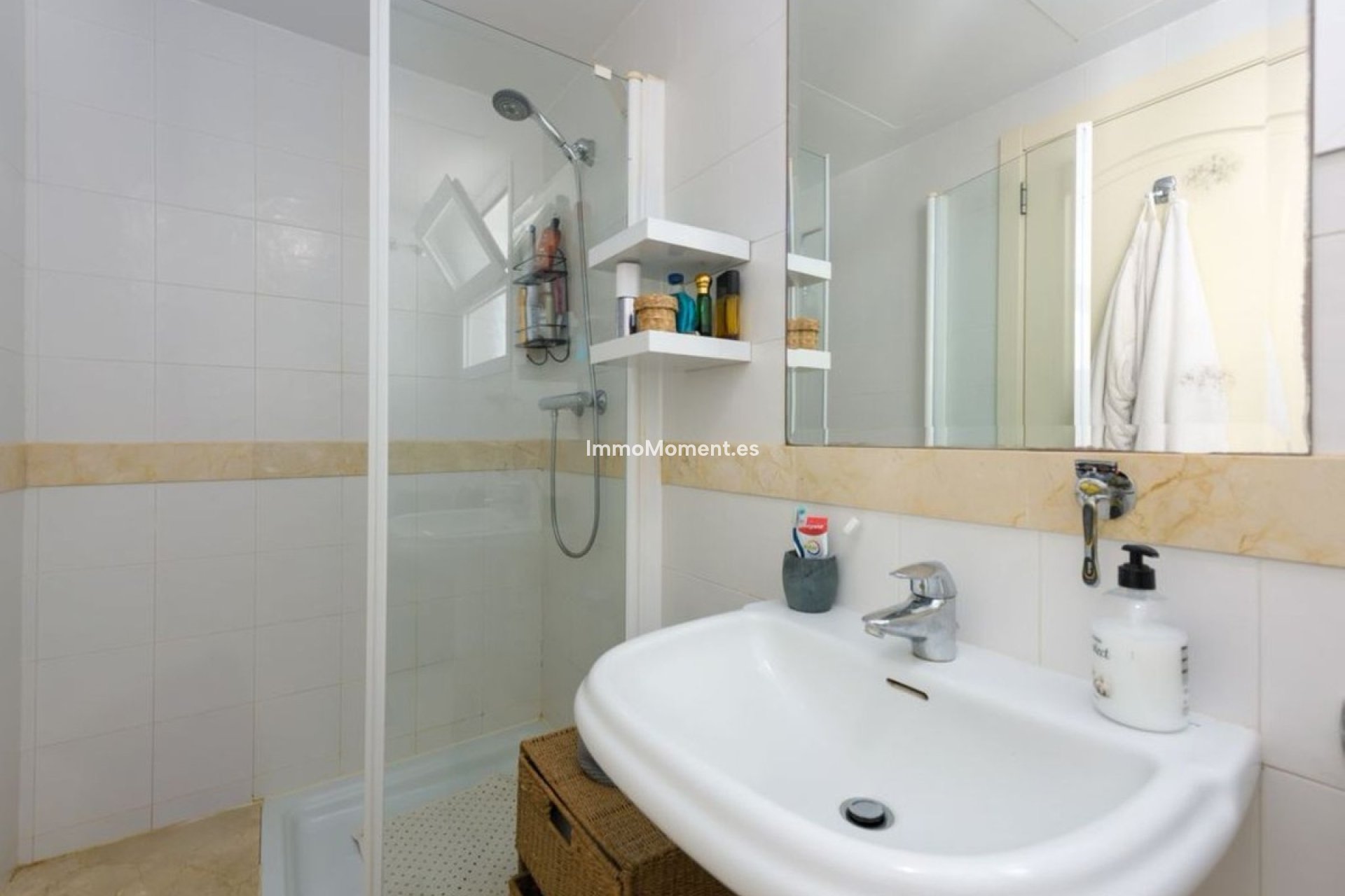 Resale - Apartment - Mijas Costa - Calahonda