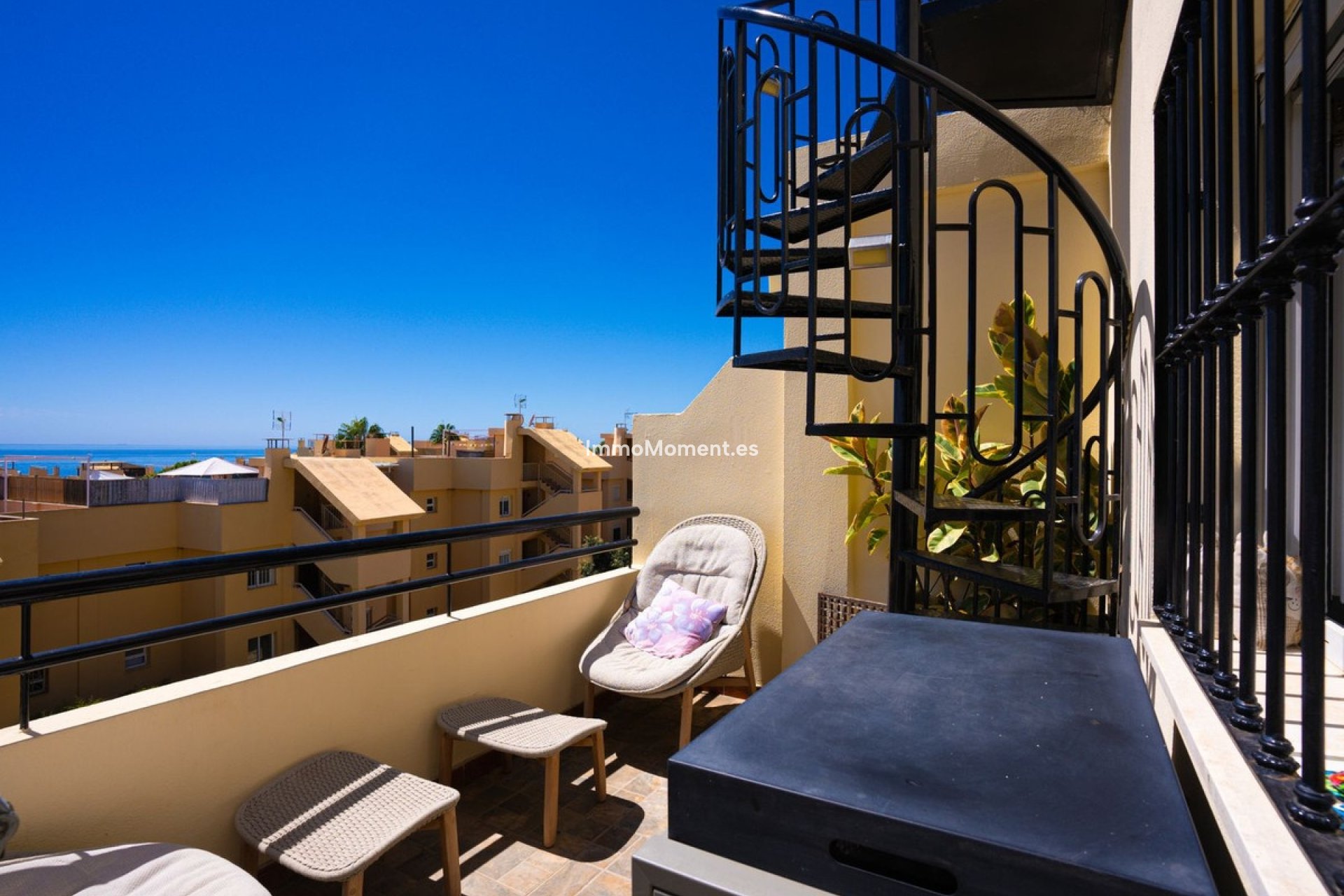 Resale - Apartment - Mijas Costa - Calahonda