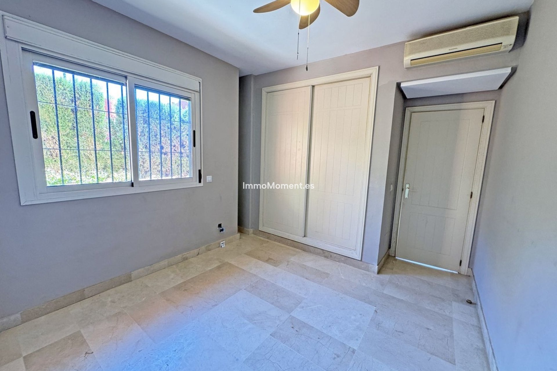 Resale - Apartment - Mijas Costa - Calahonda