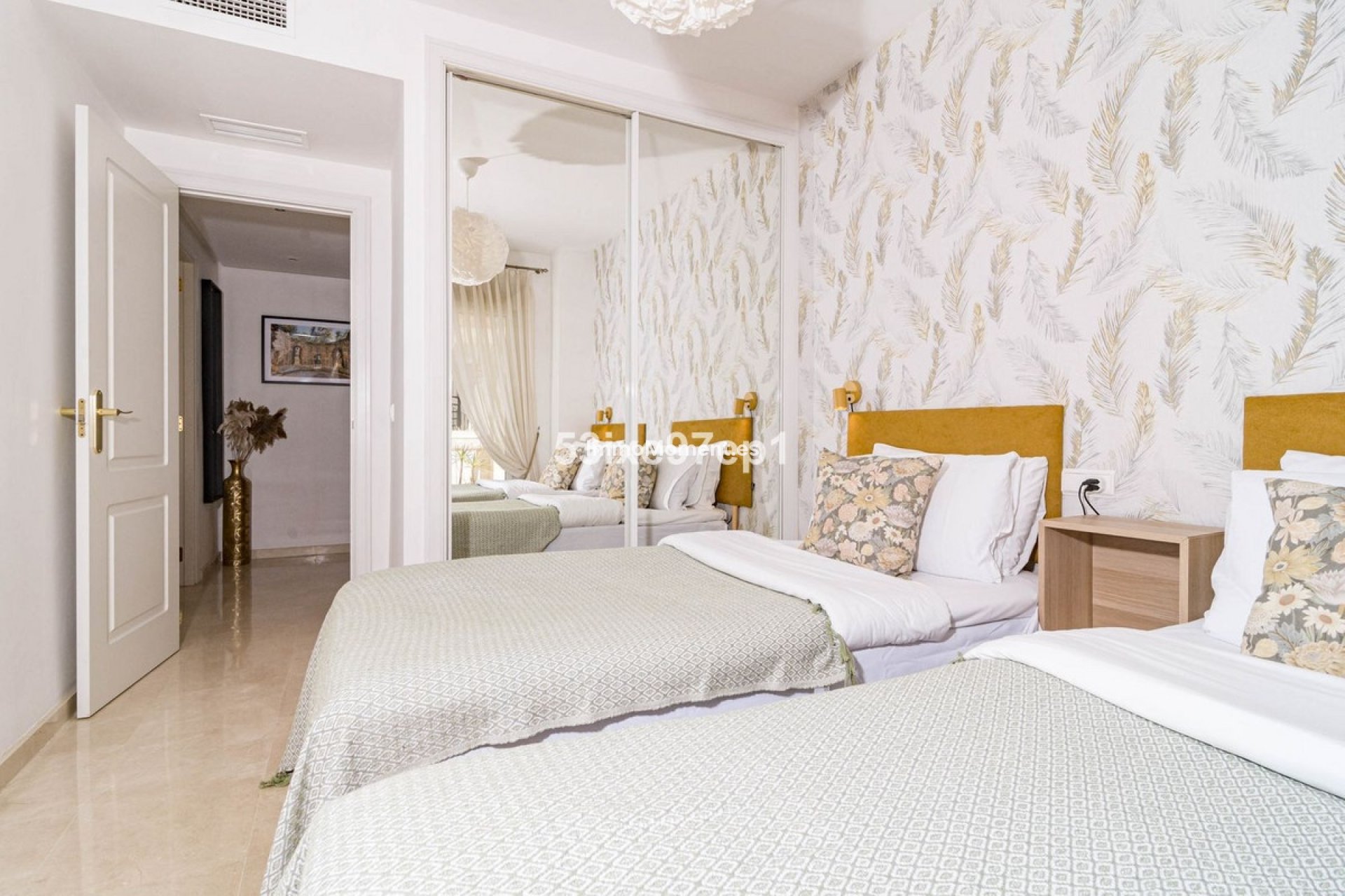 Resale - Apartment - Mijas Costa - Calahonda