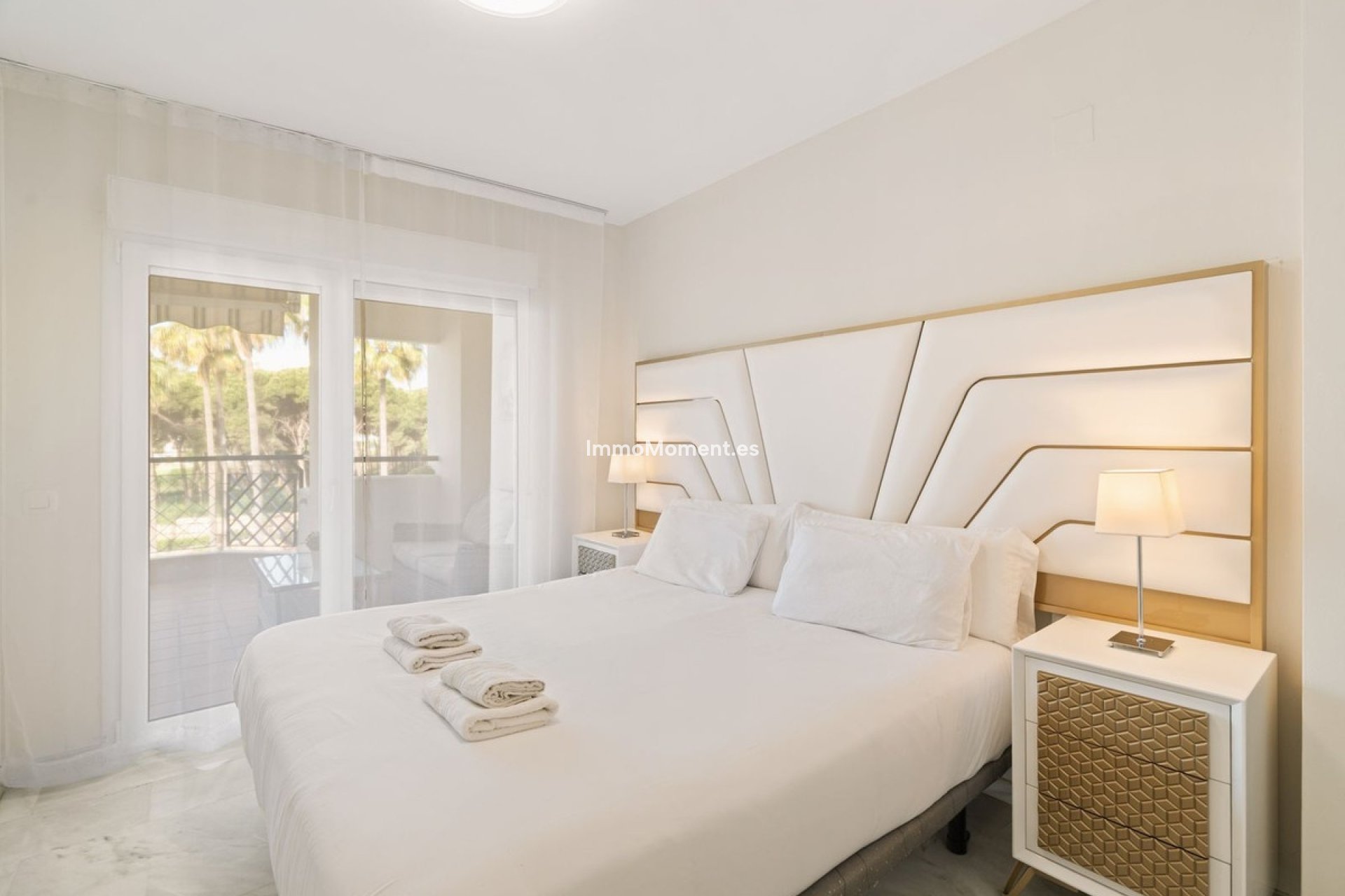 Resale - Apartment - Mijas Costa - Calahonda