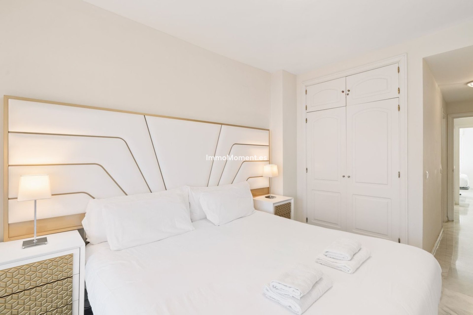 Resale - Apartment - Mijas Costa - Calahonda