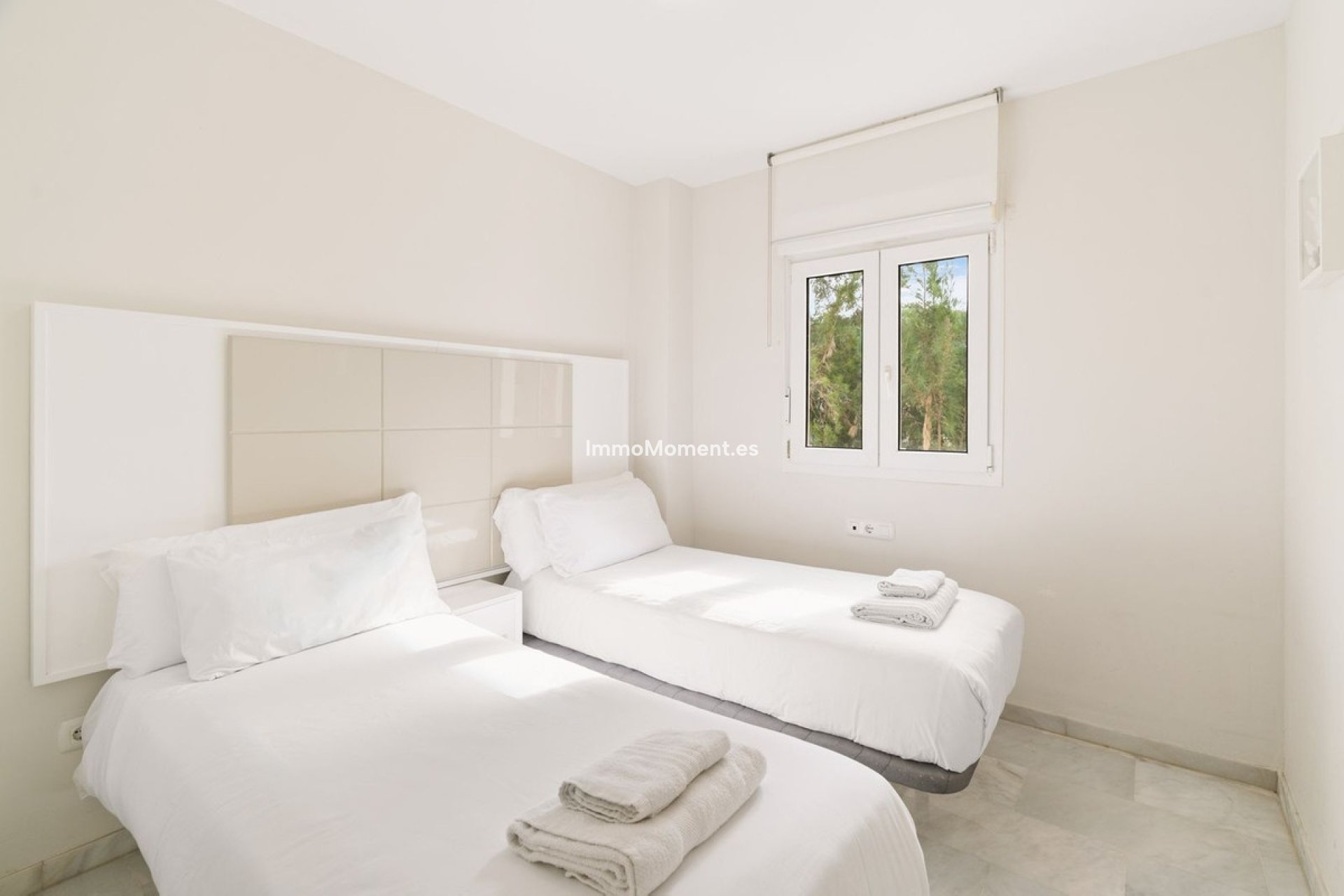 Resale - Apartment - Mijas Costa - Calahonda