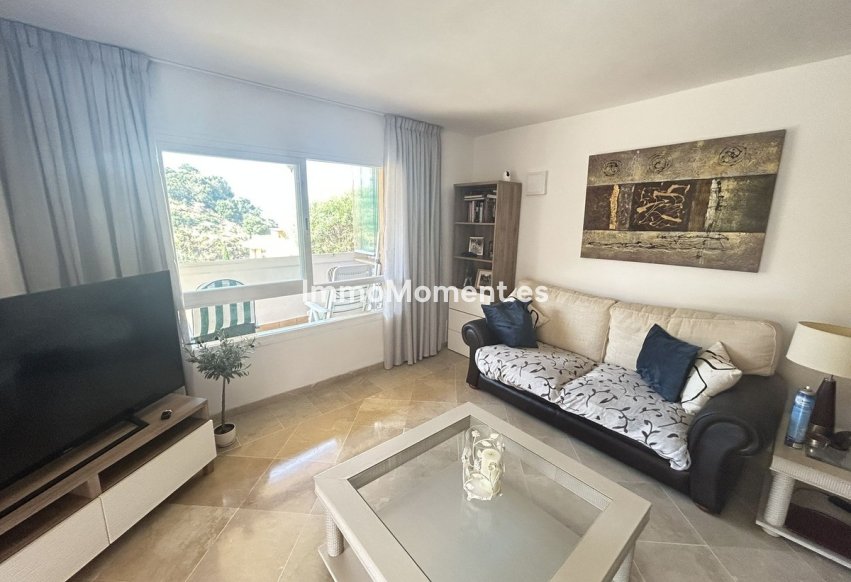 Resale - Apartment - Mijas Costa - Calahonda