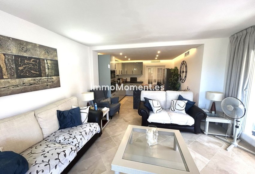 Resale - Apartment - Mijas Costa - Calahonda