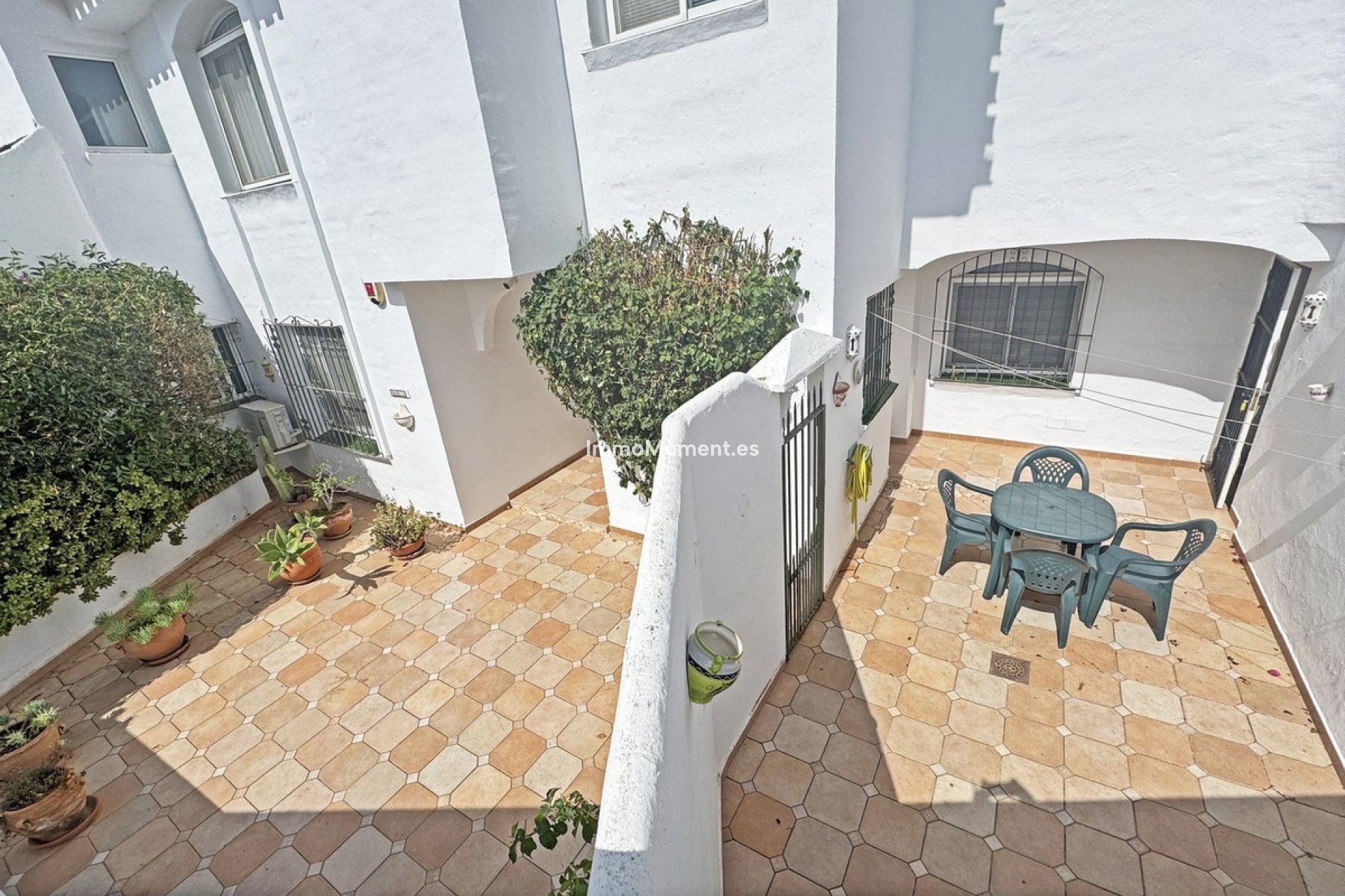 Resale - Apartment - Mijas Costa - Calahonda