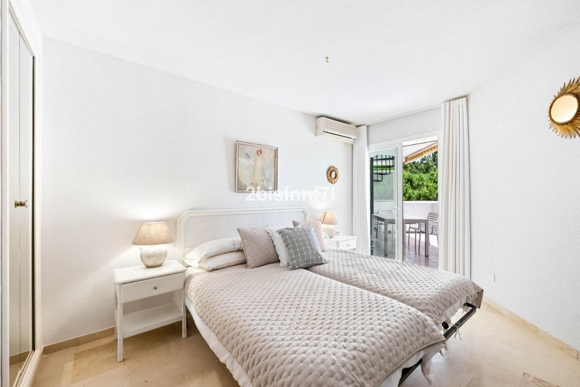 Resale - Apartment - Mijas Costa - Calahonda
