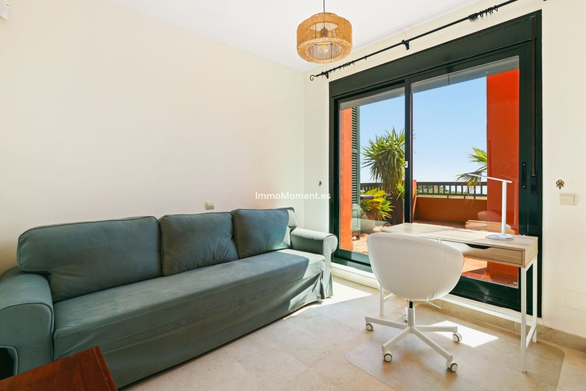 Resale - Apartment - Mijas Costa - Calahonda