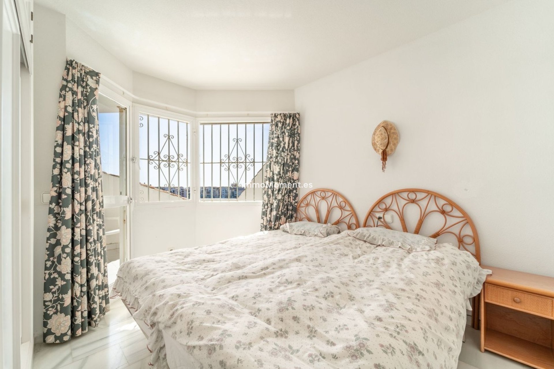 Resale - Apartment - Mijas Costa - Calahonda