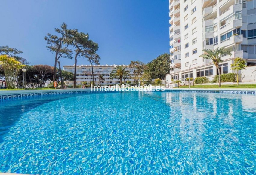 Resale - Apartment - Mijas Costa - Calahonda