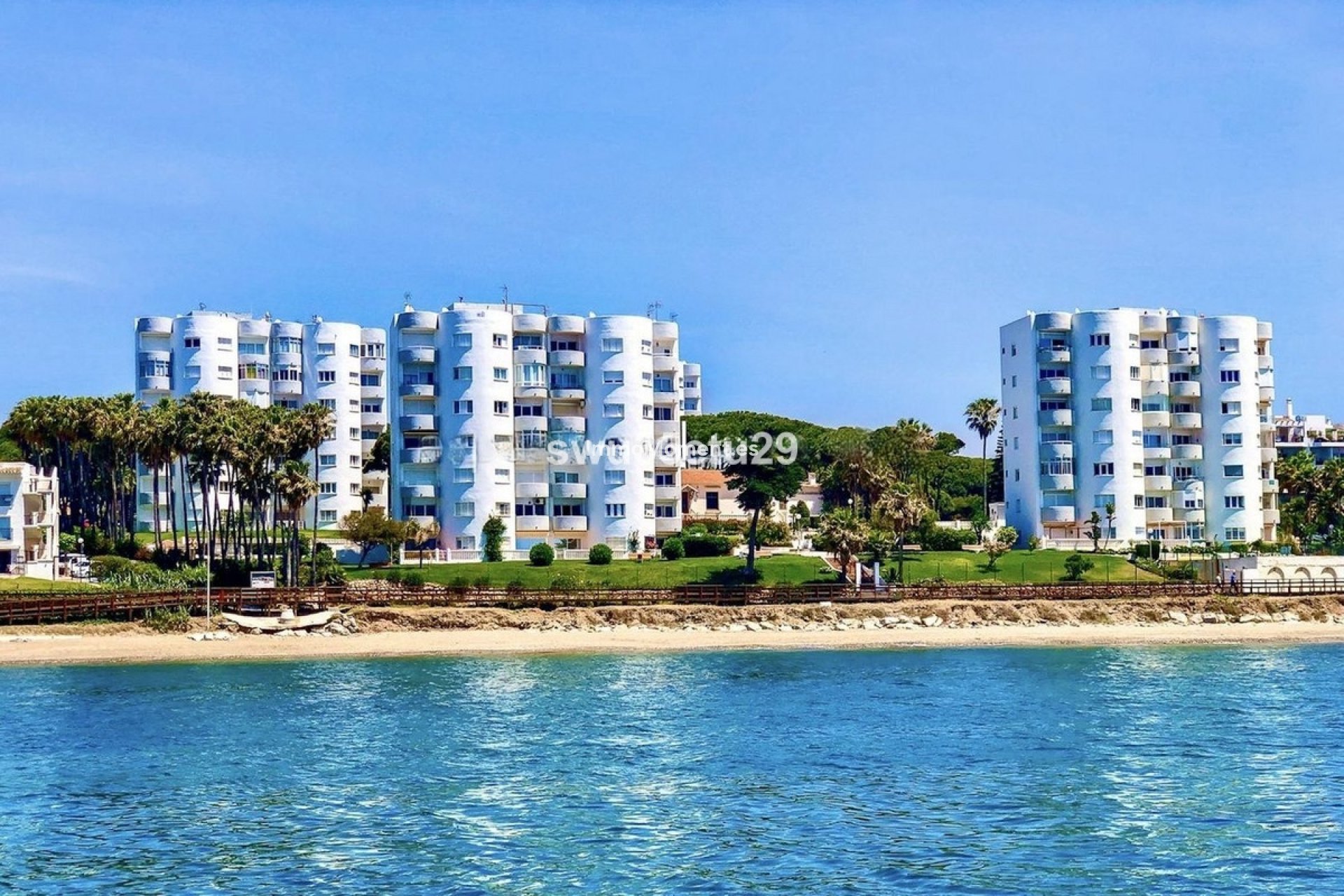 Resale - Apartment - Mijas Costa - Calahonda