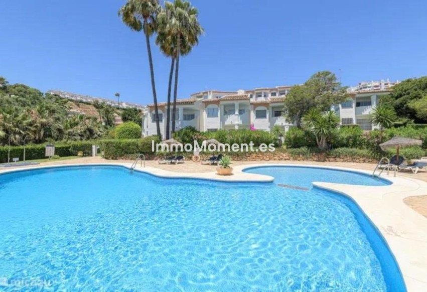 Resale - Apartment - Mijas Costa - Calahonda