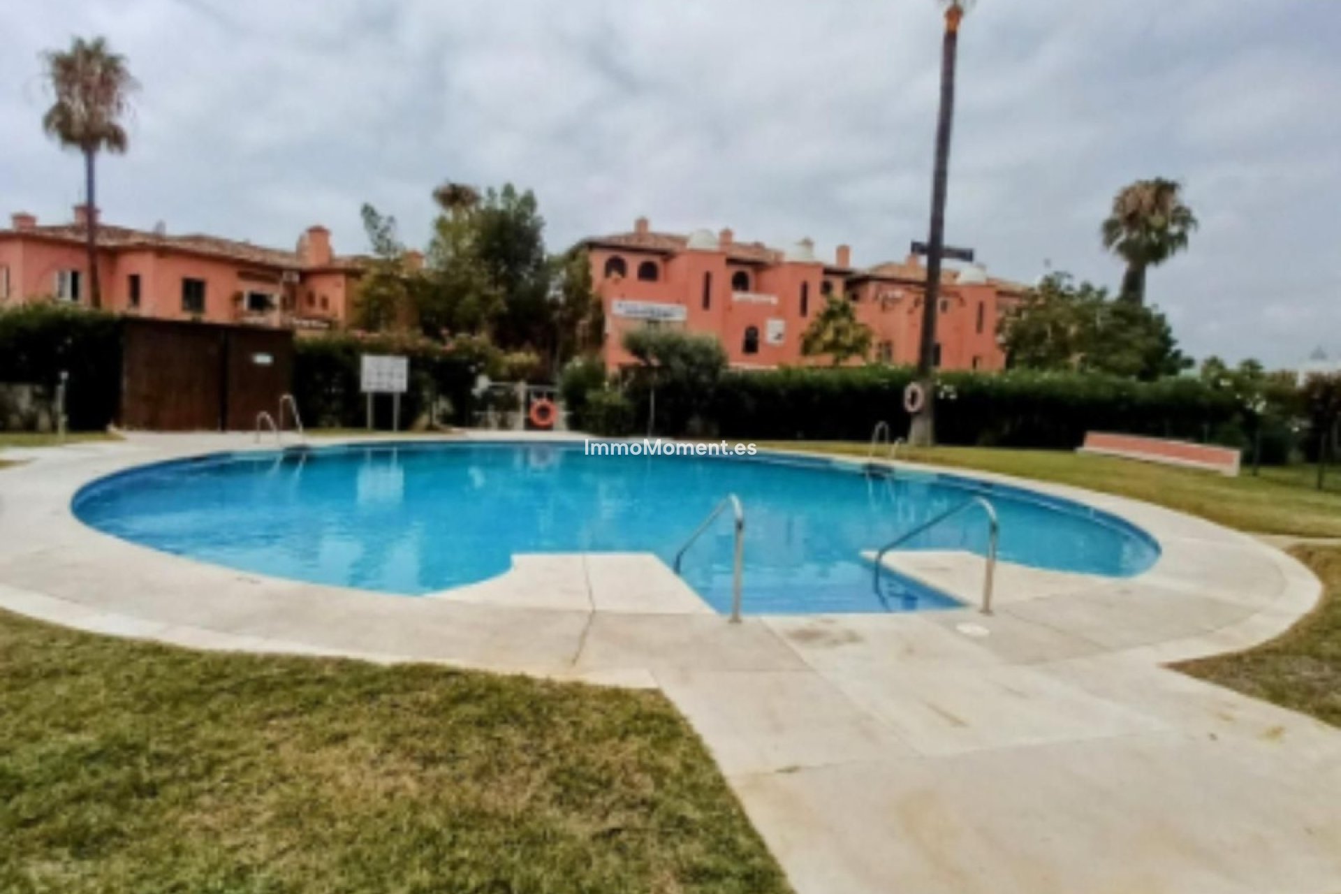 Resale - Apartment - Mijas Costa - Calahonda