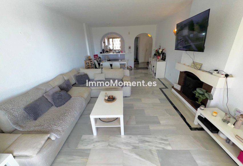 Resale - Apartment - Mijas Costa - Calahonda
