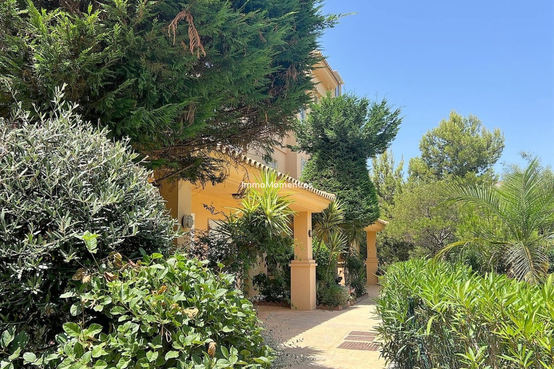 Resale - Apartment - Mijas Costa - Calahonda