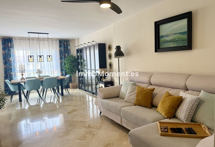 Resale - Apartment - Mijas Costa - Calahonda