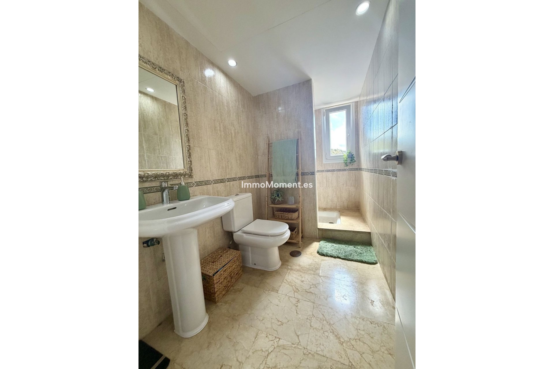 Resale - Apartment - Mijas Costa - Calahonda