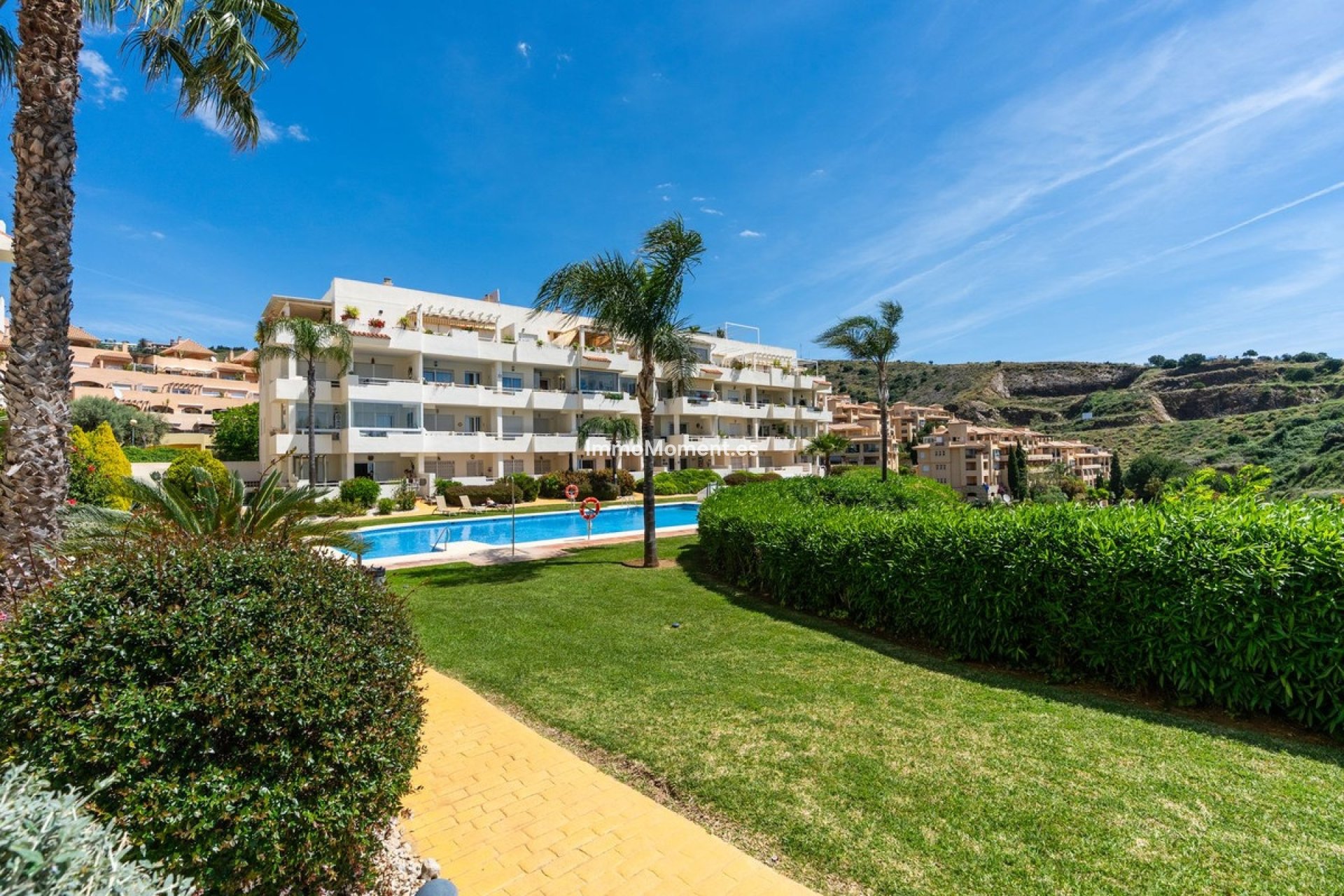 Resale - Apartment - Mijas Costa - Calahonda