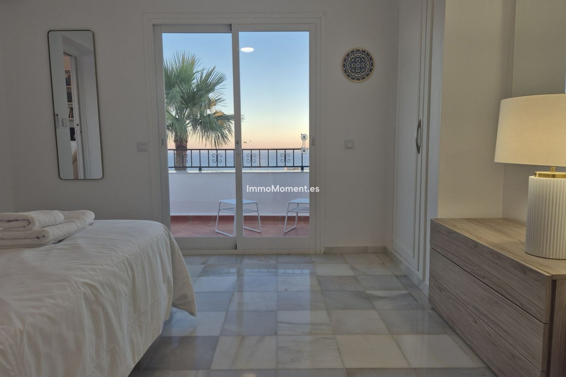 Resale - Apartment - Mijas Costa - Calahonda