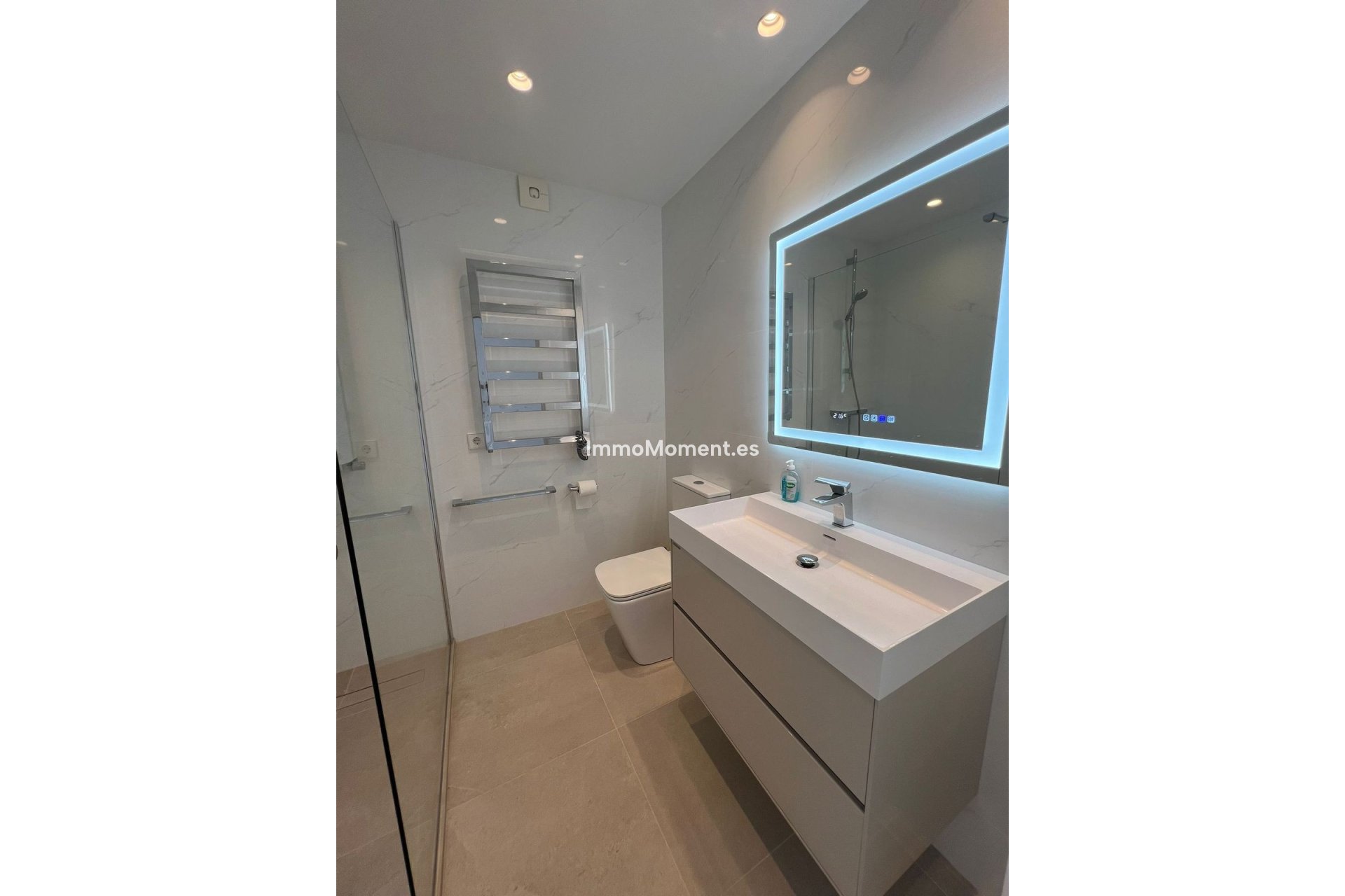 Resale - Apartment - Mijas Costa - Calahonda