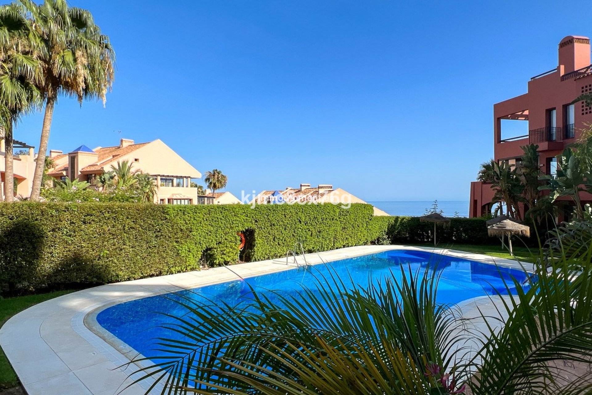 Resale - Apartment - Mijas Costa - Calahonda
