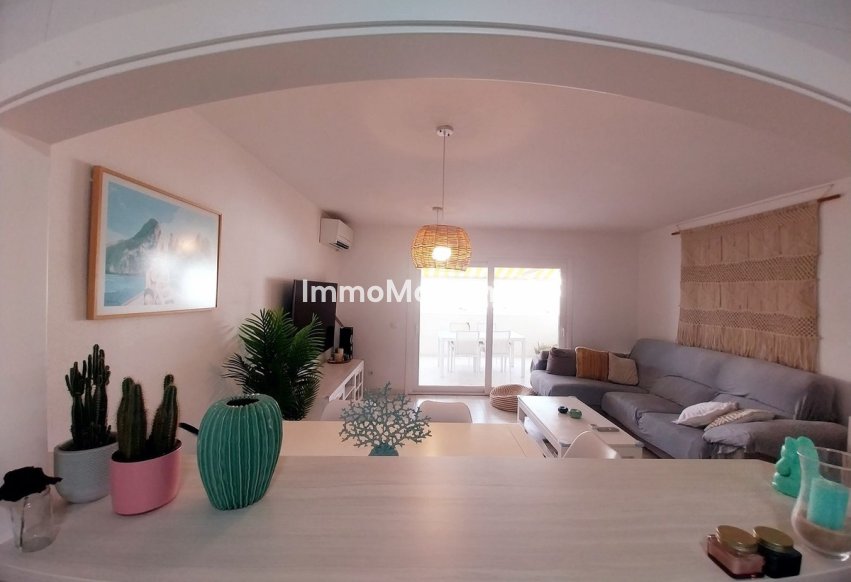Resale - Apartment - Mijas Costa - Calahonda