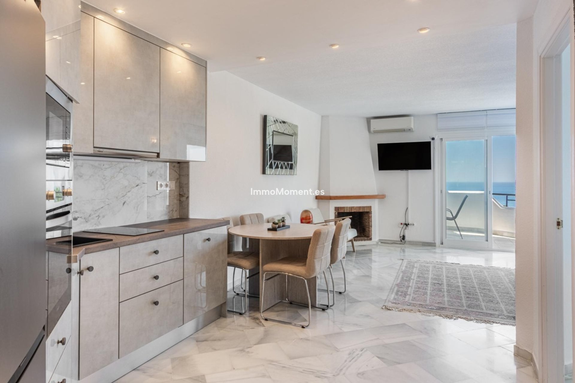 Resale - Apartment - Mijas Costa - Calahonda
