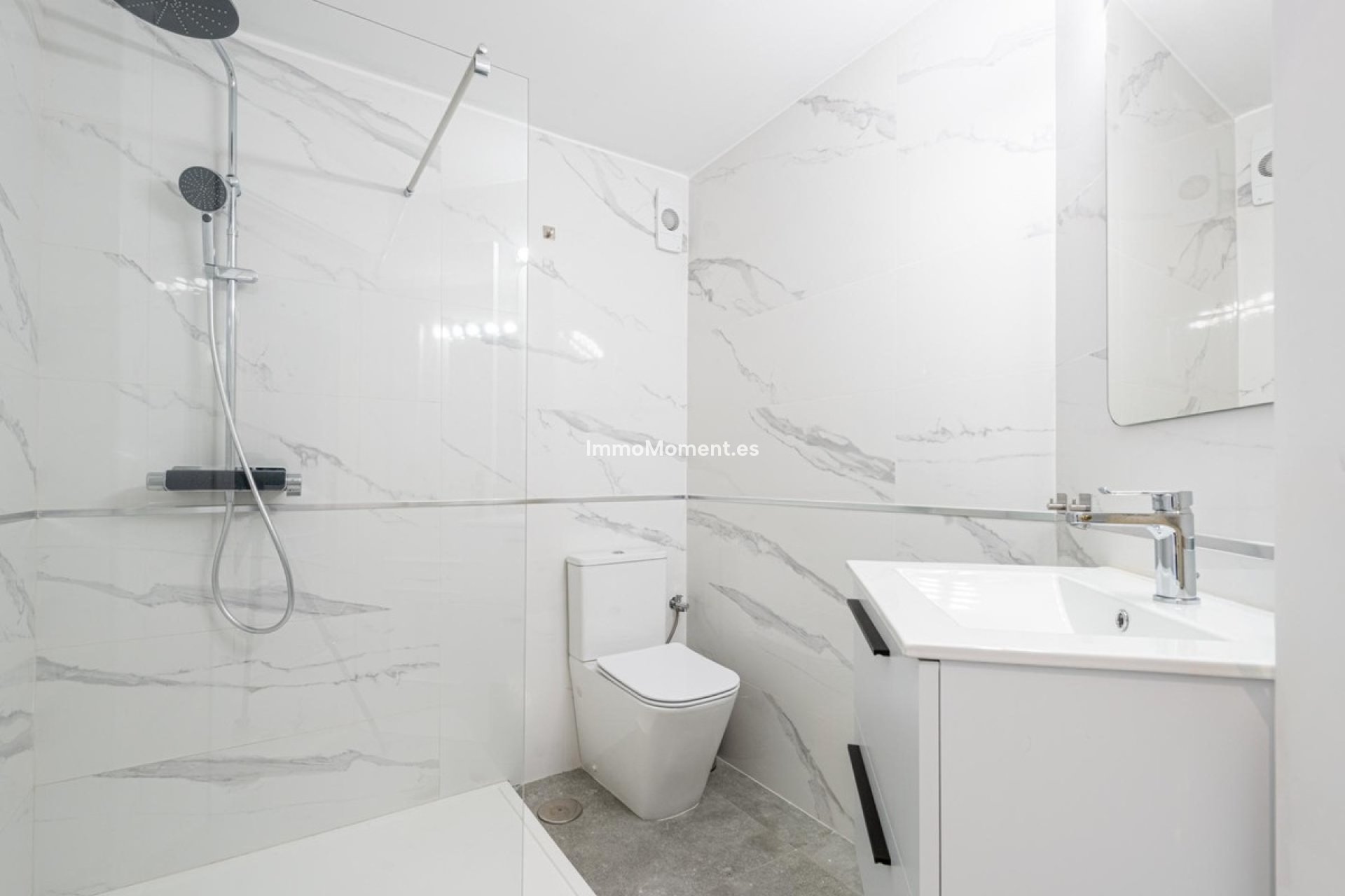 Resale - Apartment - Mijas Costa - Calahonda
