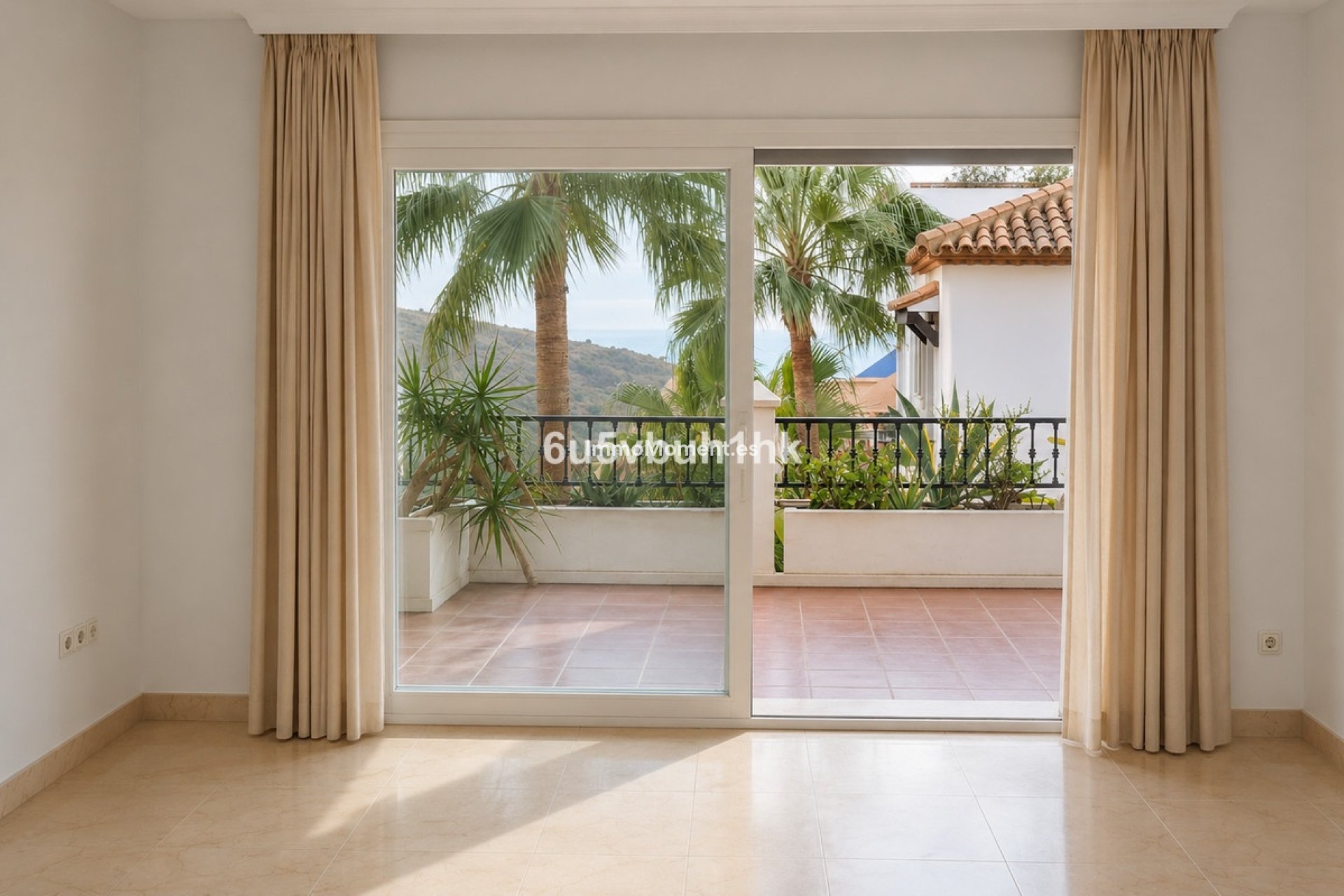 Resale - Apartment - Mijas Costa - Calahonda