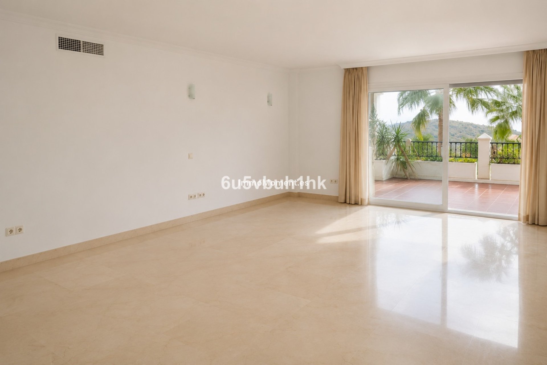 Resale - Apartment - Mijas Costa - Calahonda