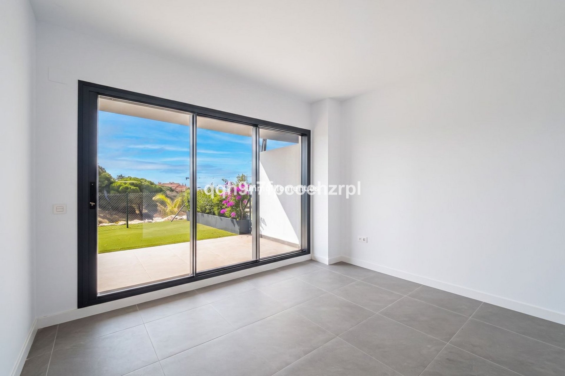 Resale - Apartment - Mijas Costa - El Chaparral