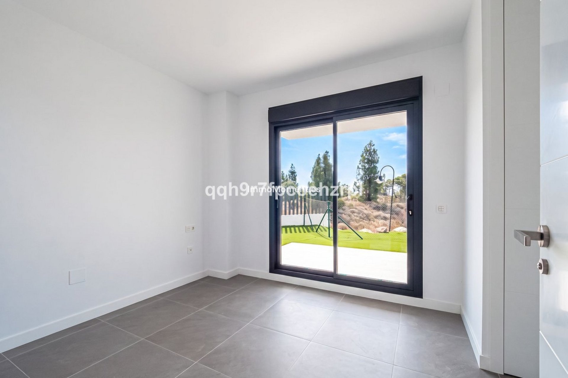 Resale - Apartment - Mijas Costa - El Chaparral