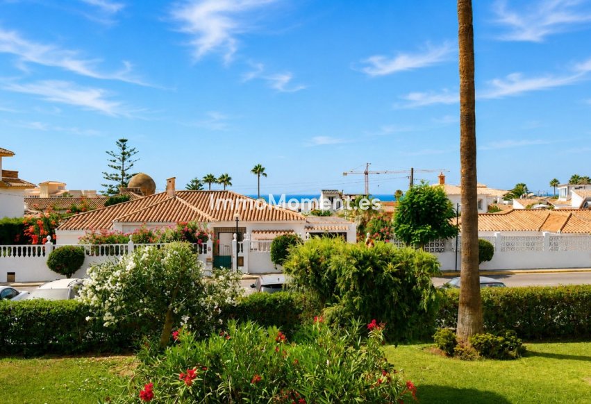 Resale - Apartment - Mijas Costa - El Chaparral