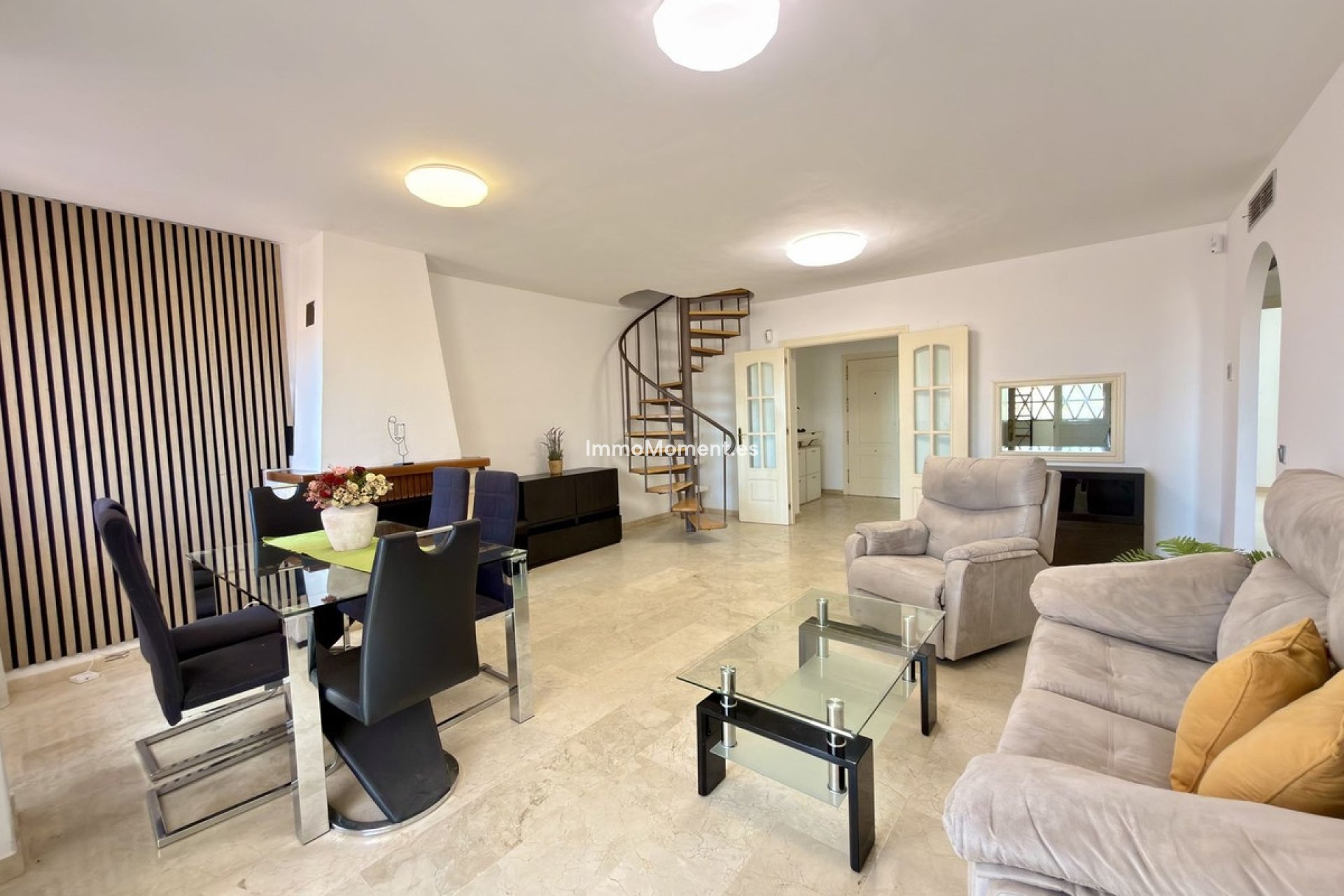 Resale - Apartment - Mijas Costa - El Faro