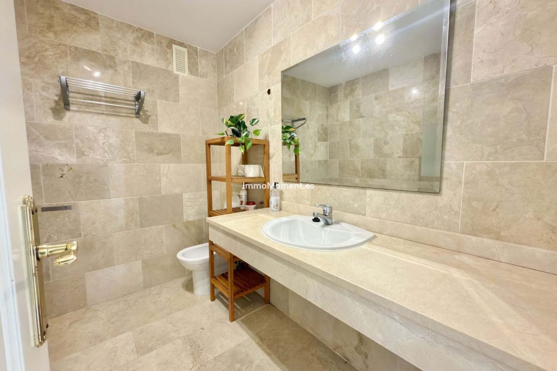 Resale - Apartment - Mijas Costa - El Faro