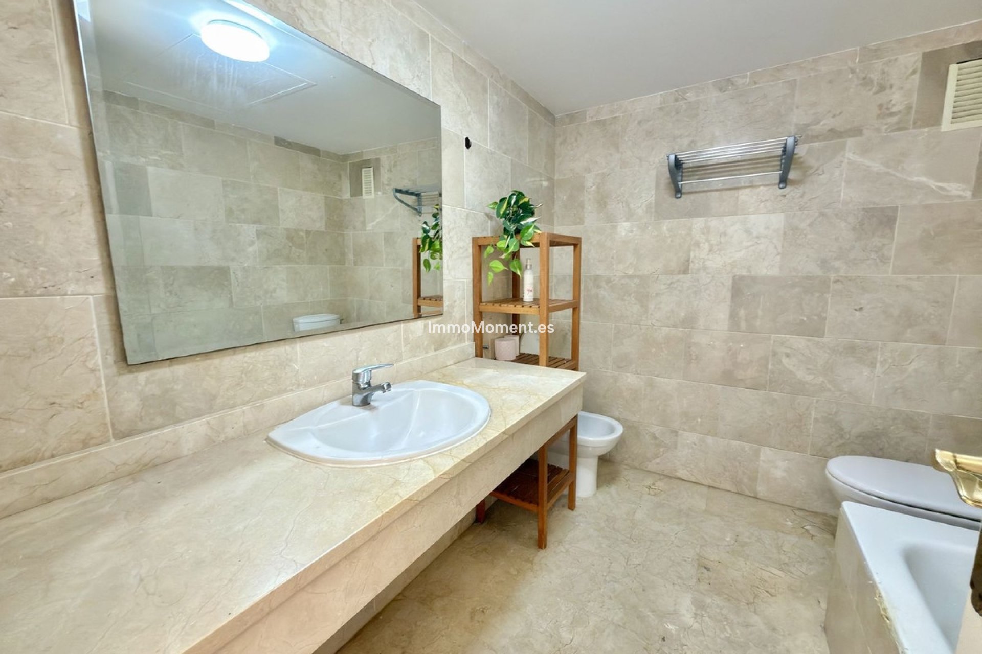 Resale - Apartment - Mijas Costa - El Faro