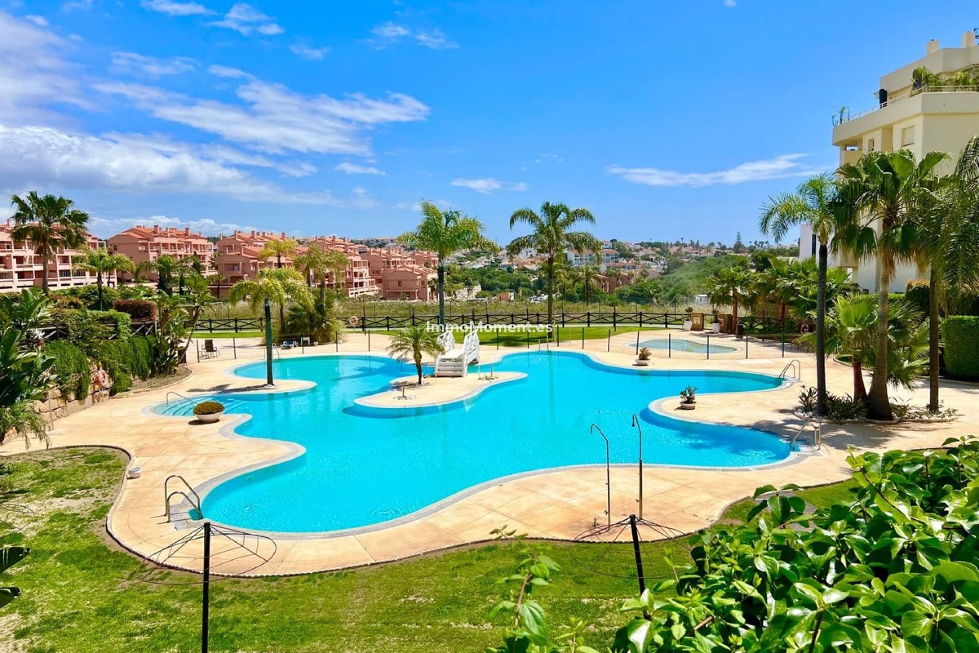 Resale - Apartment - Mijas Costa - El Faro
