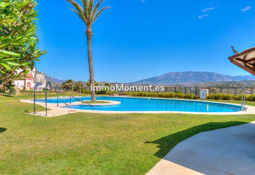 Resale - Apartment - Mijas Costa - La Cala de Mijas