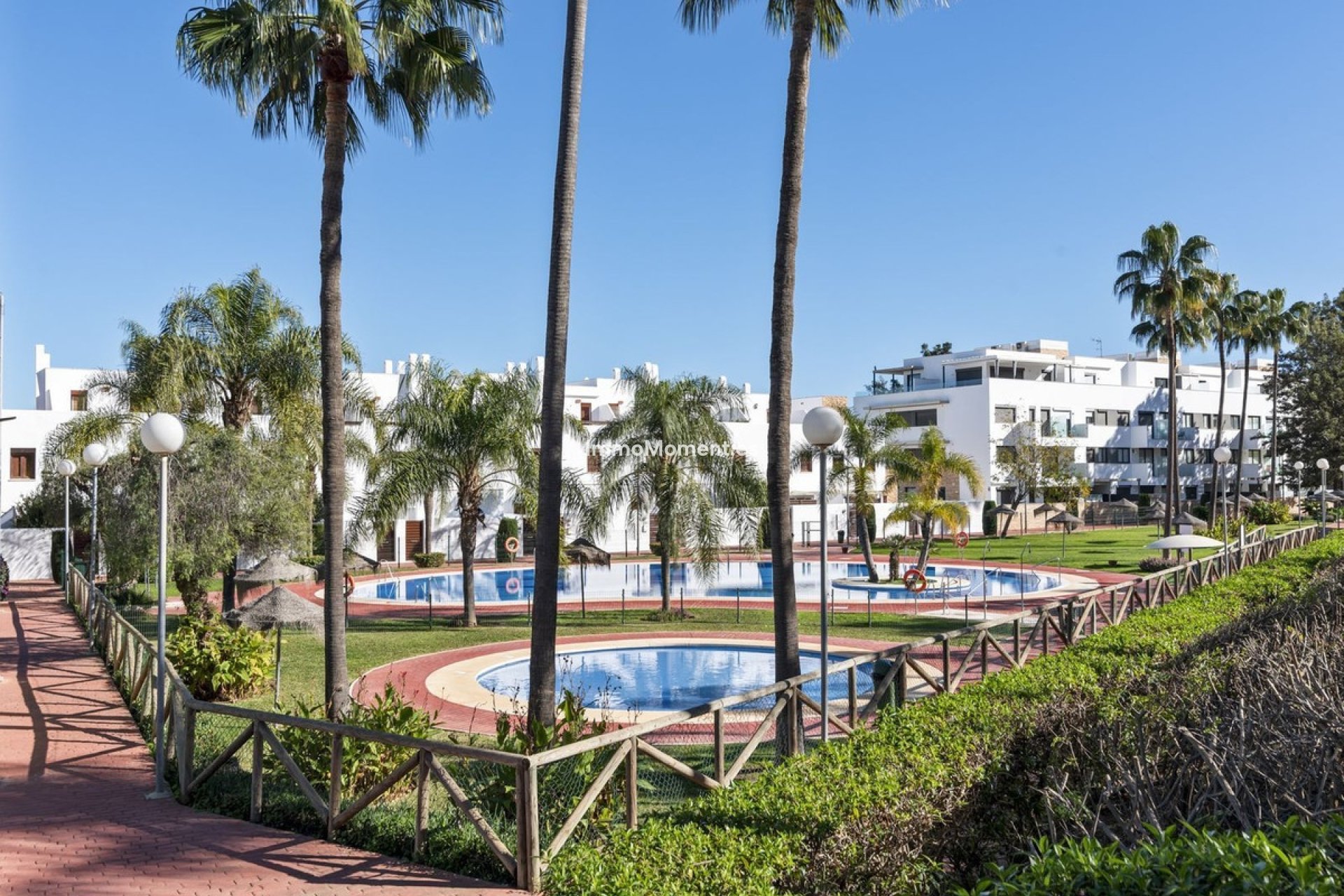 Resale - Apartment - Mijas Costa - La Cala de Mijas