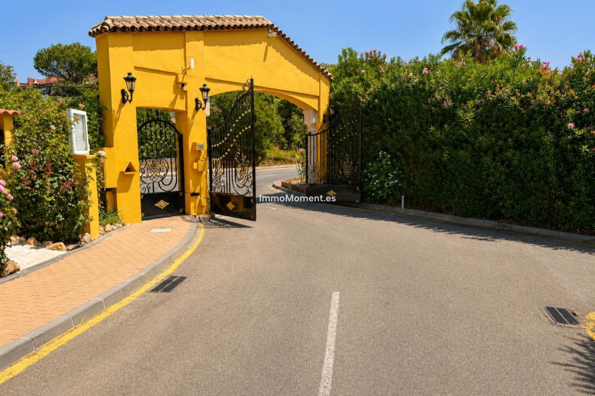 Resale - Apartment - Mijas Costa - Riviera Del Sol
