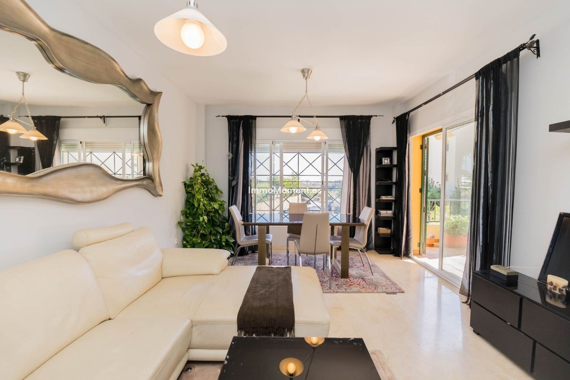 Resale - Apartment - Mijas Costa - Riviera Del Sol