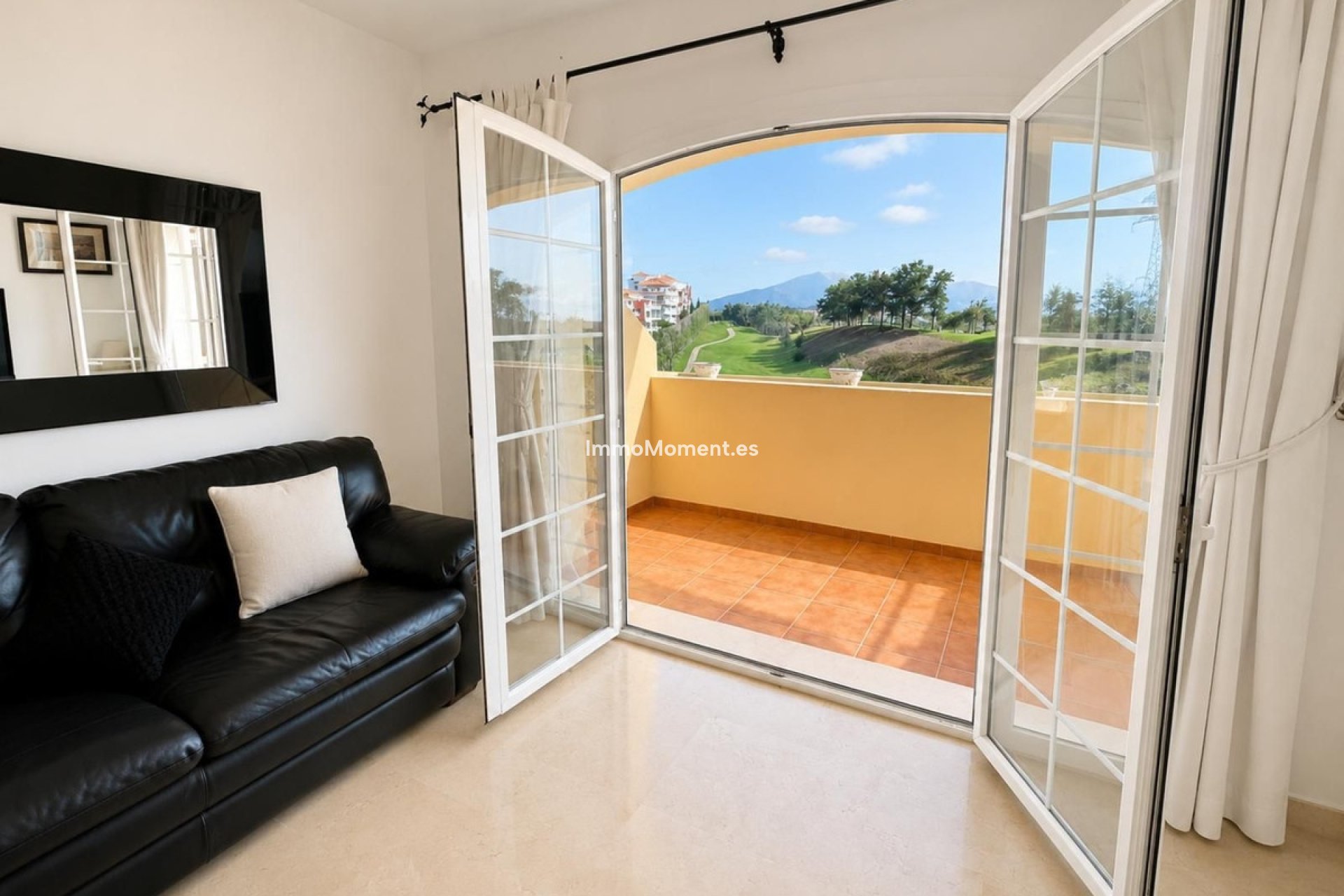Resale - Apartment - Mijas Costa - Riviera Del Sol