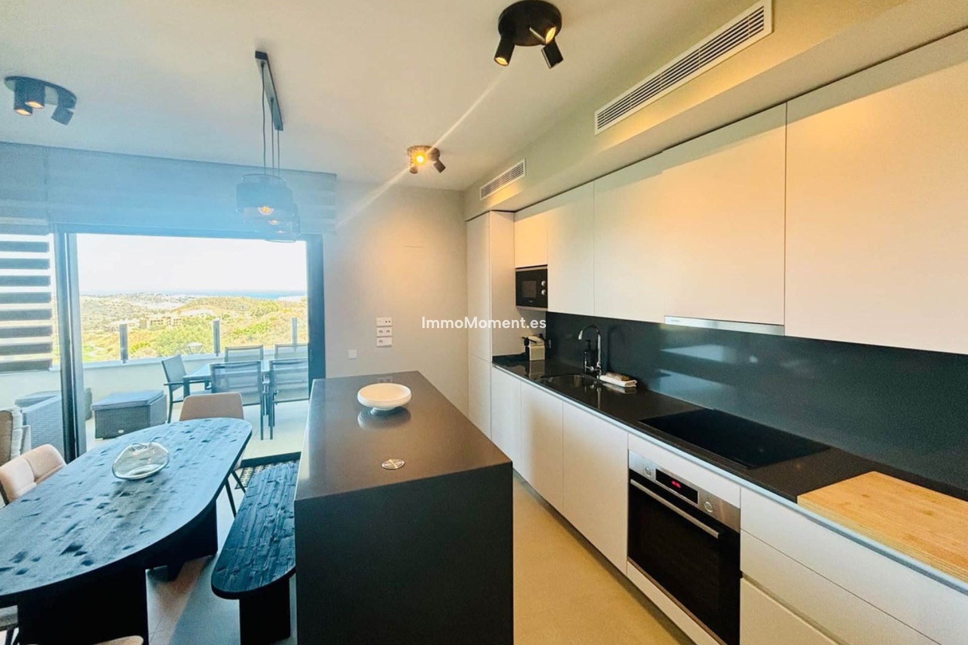 Resale - Apartment - Mijas - La Cala de Mijas